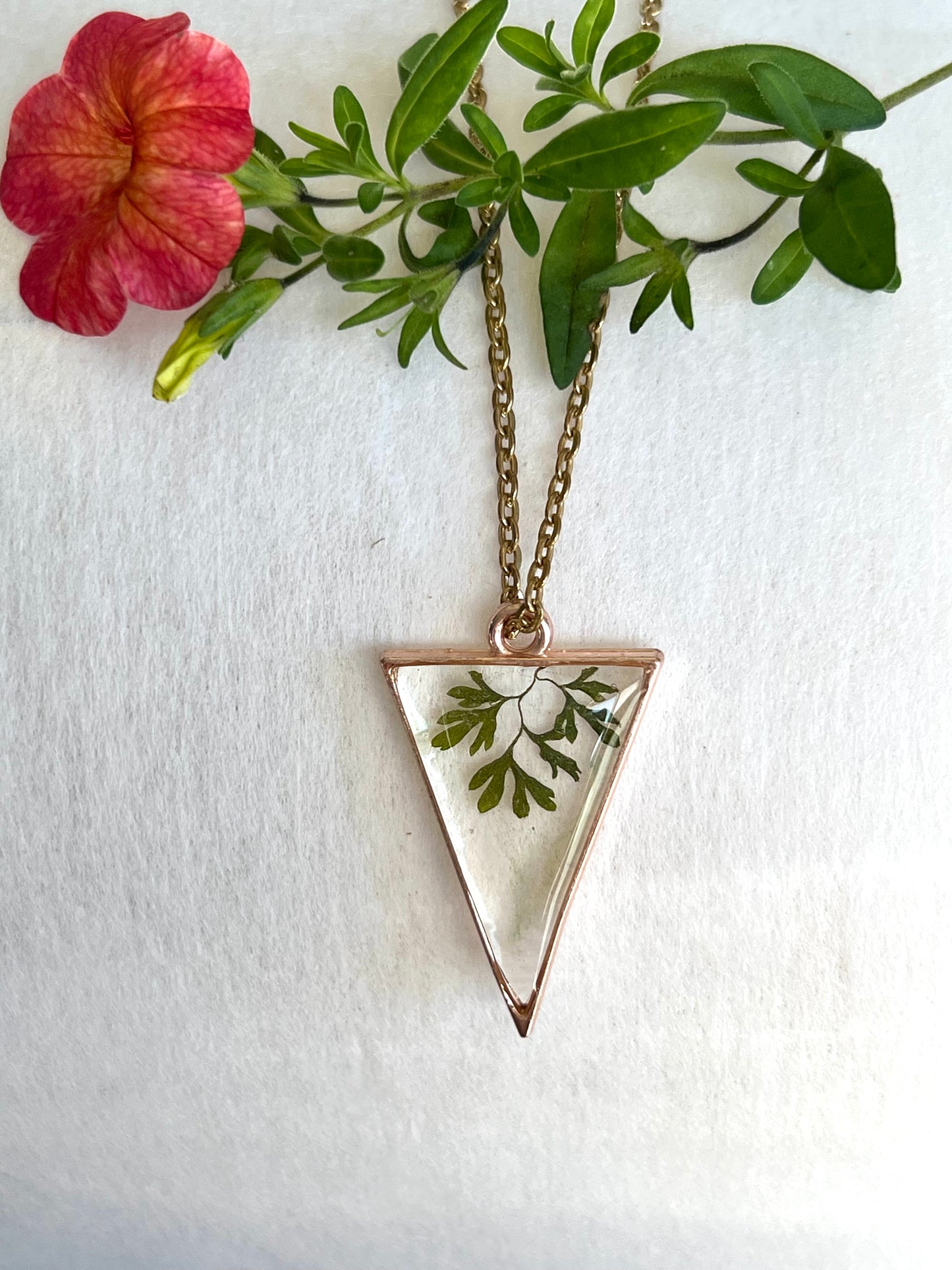 Petit Leaf in Triangle Resin Unisex Necklace